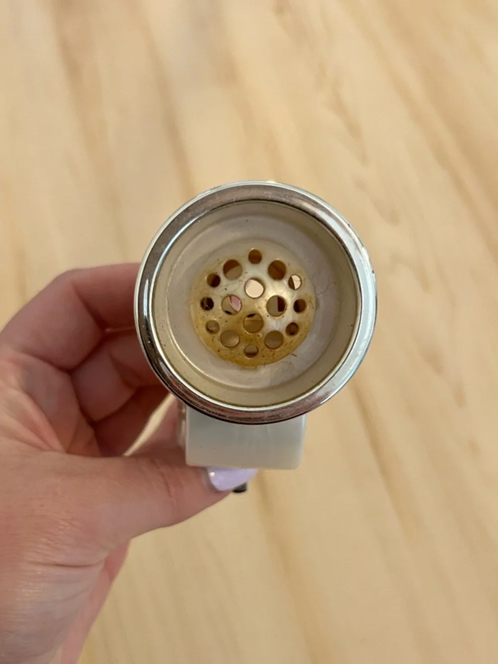 Shimmery leaf wallflower plug from bath and body works - Picture 5 of 8